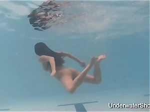 glamour underwater flash of Natalia